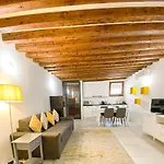 Apartment Isa Lovely In Venedig