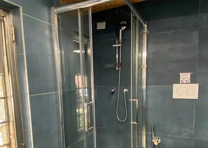 Isa Lovely In Appartement *