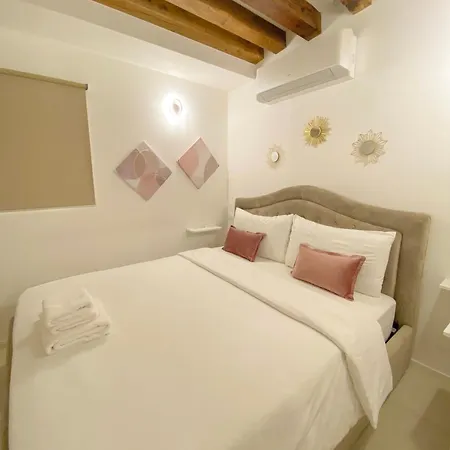 Apartment Isa Lovely In